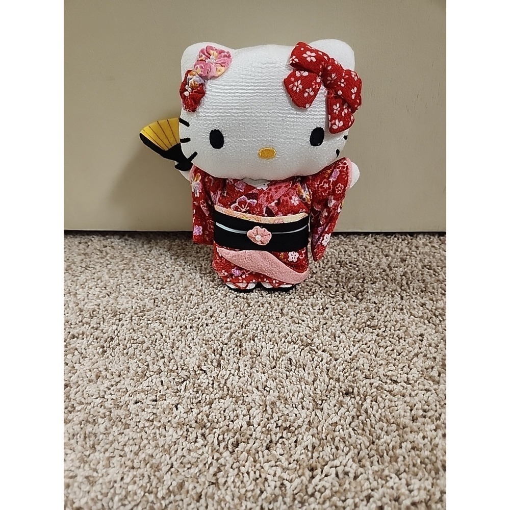 Hello Kitty Sanrio Kimono Chirimen Stuffed Toy Japanese Doll Rare.